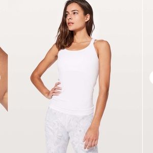 Lululemon White Ebb to Street Tank Sz 6